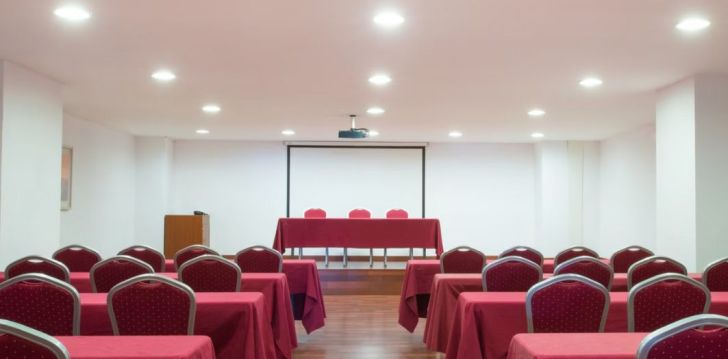 viešbutis IBEROSTAR WAVES BOUGANVILLE PLAYA įsikūręs Ispanija.