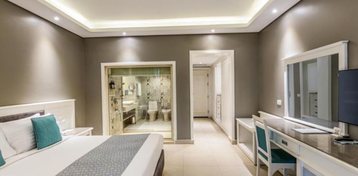 apgyvendinimas 5* SUNRISE GARDEN BEACH RESORT