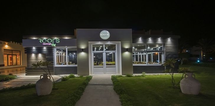 nepraleisk progos pailsėti už gerą kainą - viešbutyje SUNRISE ROYAL MAKADI RESORT