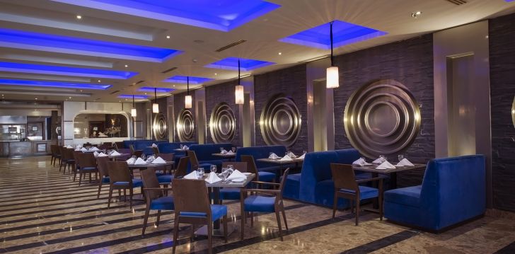 nepraleisk progos pailsėti už gerą kainą - viešbutyje SUNRISE ARABIAN BEACH GRAND SELECT
