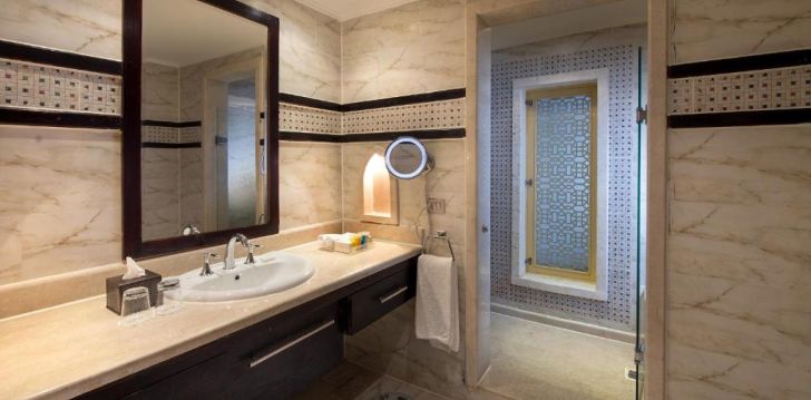 tavo atostogos prasideda viešbutyje SUNRISE ARABIAN BEACH GRAND SELECT