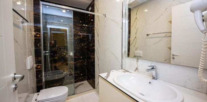 viešbutis HOTEL BELLA VISTA įsikūręs Albanija.
