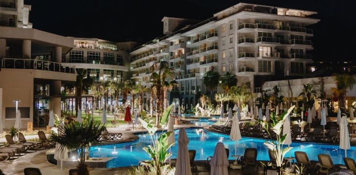 apsistokite AKRA KEMER (ex. Barut Kemer) viešbutyje už gerą kainą.