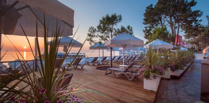 apgyvendinimas 5* AKRA KEMER (ex. Barut Kemer)