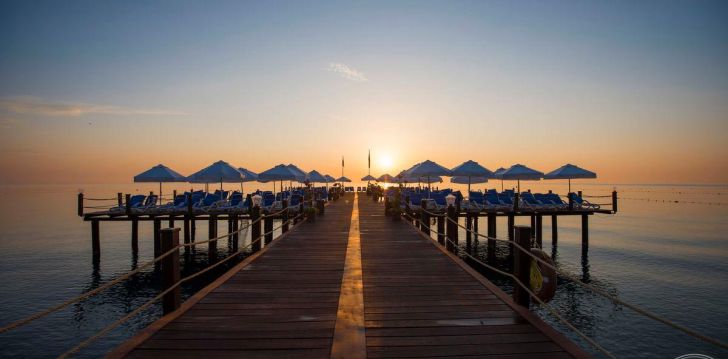 apsistokite AKRA KEMER (ex. Barut Kemer) viešbutyje už gerą kainą. 