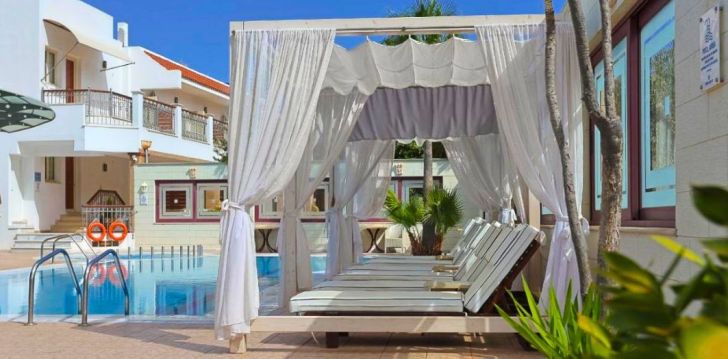 Rinkitės viešbutį BELLA ELENA APARTMENTS kelionei į Graikija