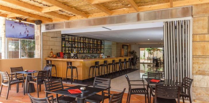 apsistokite ATHENA HOTEL viešbutyje už gerą kainą.