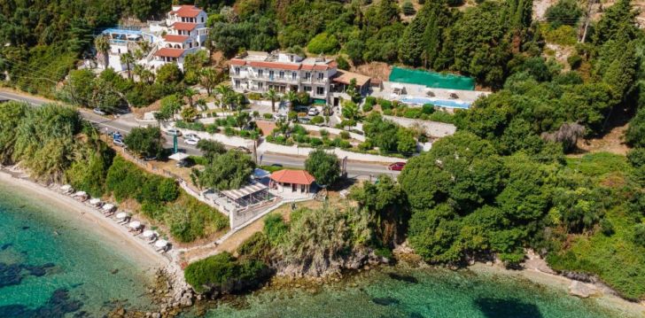 Tavo atostogos prasideda viešbutyje AURORA BEACH HOTEL CORFU
