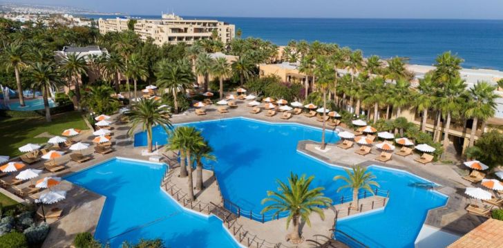 Apsistokite AQUILA RITHYMNA BEACH viešbutyje už gerą kainą.