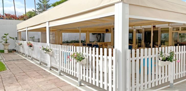 apgyvendinimas 4* BLUE SEA INTERPALACE
