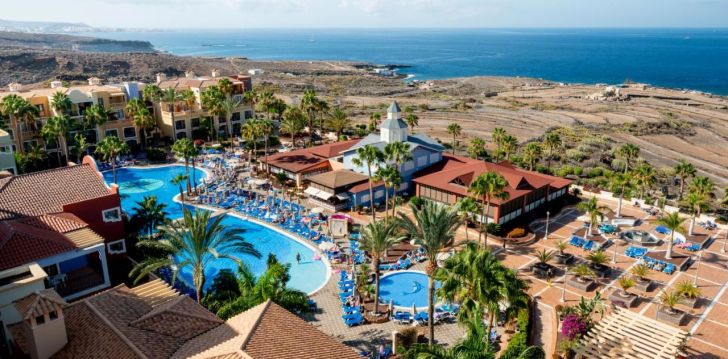 planuoji kelionę į Ispanija? apsistokite 4 viešbutyje SUNLIGHT BAHIA PRINCIPE TENERIFE.