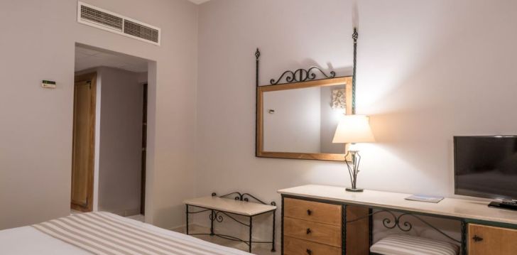 jaukus viešbutis SUNNY DAYS EL PALACIO RESORT & SPA, jūsų atostogoms