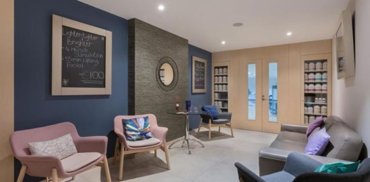 viešbutis MARITIM ANTONINE HOTEL & SPA įsikūręs Malta. 