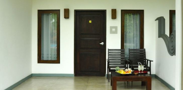 viešbutis 4 dienų pažintinė programa + poilsis 4* LAGOON PARADISE BEACH RESORT įsikūręs Šri Lanka.