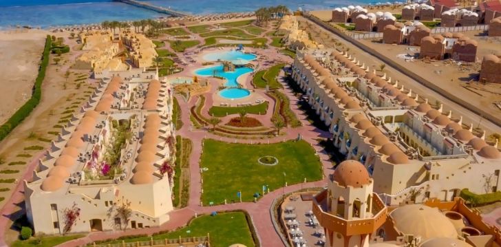 Apsistokite ONATTI BEACH RESORT viešbutyje už gerą kainą. 