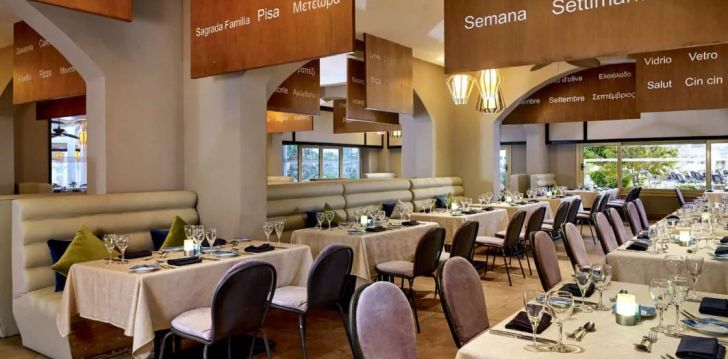 patogus viešbutis jūsų kelionei – 5* CORAL SEA HOLIDAY RESORT
