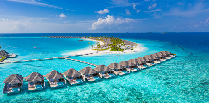 Apgyvendinimas 4* ADAARAN CLUB RANNALHI