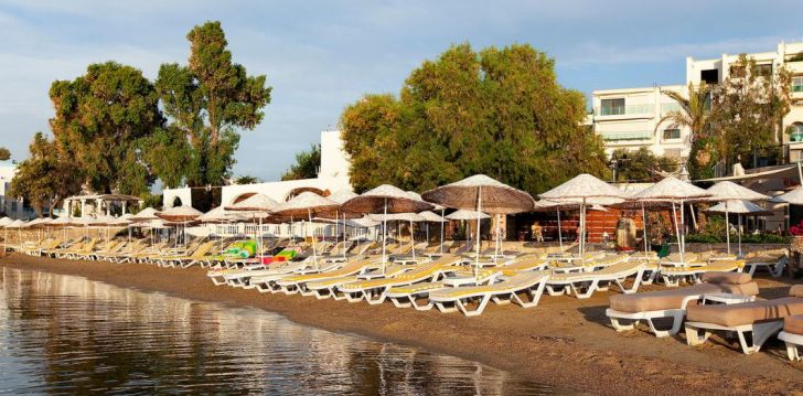 nepraleisk progos pailsėti už gerą kainą - viešbutyje ROYAL ASARLIK BEACH HOTEL & SPA
