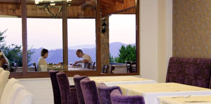 apsistokite PERDIKIA HILL FAMILY RESORT & SPA viešbutyje už gerą kainą.