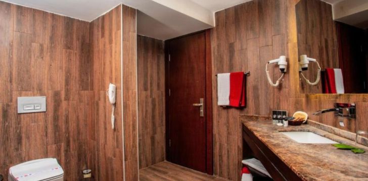 nepraleisk progos pailsėti už gerą kainą - viešbutyje MANASPARK DELUXE HOTEL