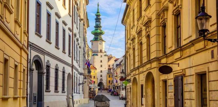 Jaukus viešbutis HOTEL MODENA, jūsų atostogoms