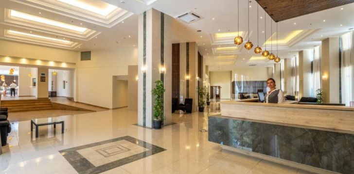 Apsistokite CASTELLUM SUITES viešbutyje už gerą kainą.