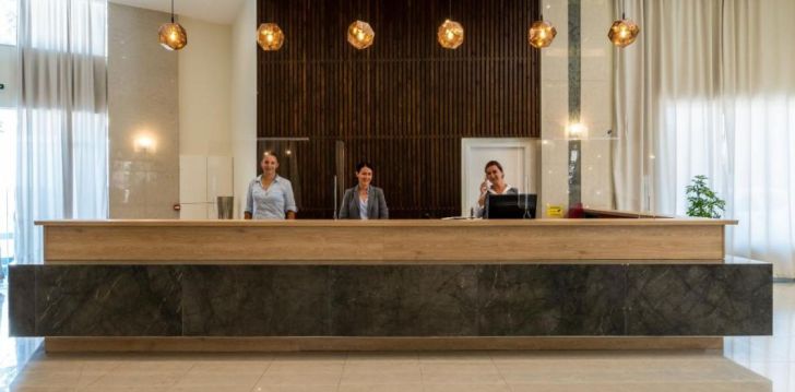 Planuoji kelionę į Graikija? apsistokite 4 viešbutyje CASTELLUM SUITES.