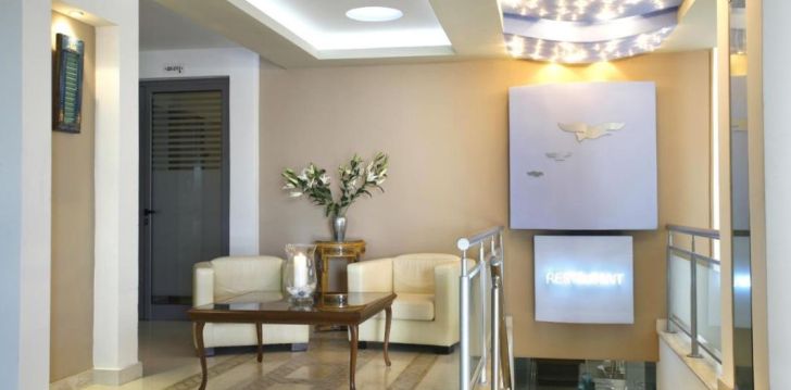 nepraleisk progos pailsėti už gerą kainą - viešbutyje GLAROS BEACH HOTEL