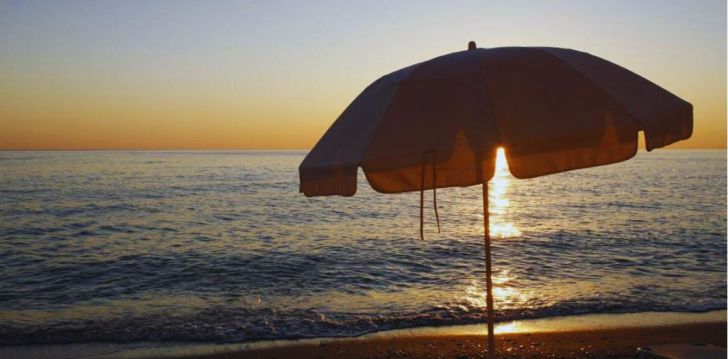 atostogos Graikija – apsistokite viešbutyje GLAROS BEACH HOTEL