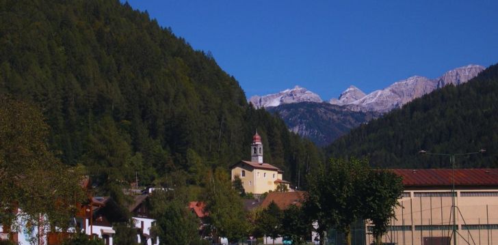 Jaukios atostogos 3* GARNI AL NARDIS slidinėjimo kurorte Pinzolo, Italijoje! 4