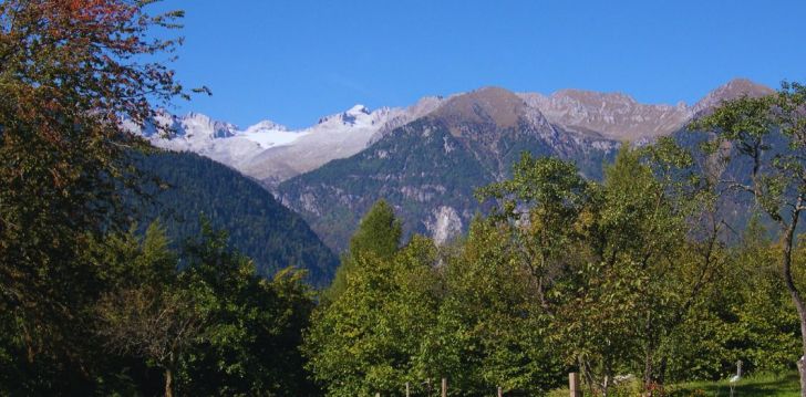 Jaukios atostogos 3* GARNI AL NARDIS slidinėjimo kurorte Pinzolo, Italijoje! 17