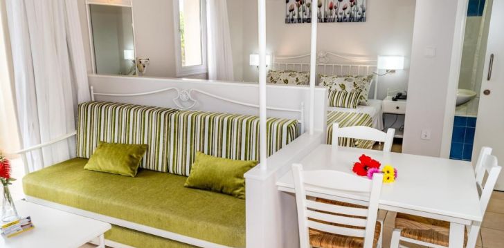Planuoji kelionę į Kipras? apsistokite 4 viešbutyje AKTEA BEACH VILLAGE. 
