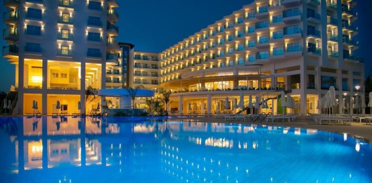 Apsistokite NISSIBLU BEACH RESORT viešbutyje už gerą kainą. 