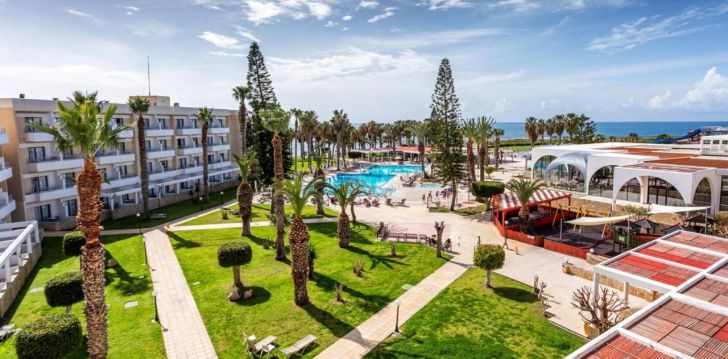 Apsistokite LOUIS PHAETHON BEACH viešbutyje už gerą kainą. 