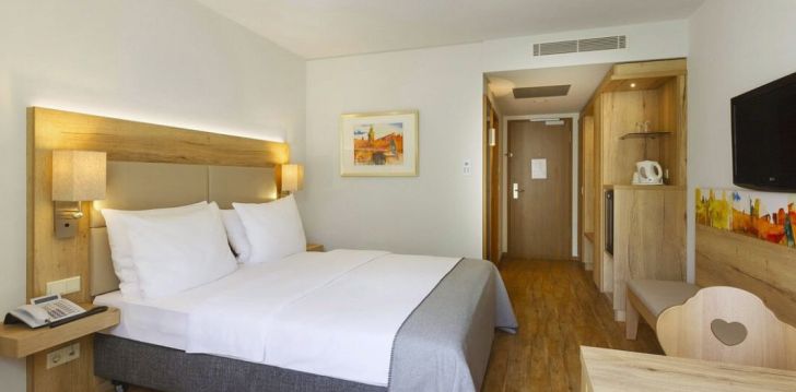 Viešbutis HOLIDAY INN CITY CENTRE įsikūręs Vokietija.