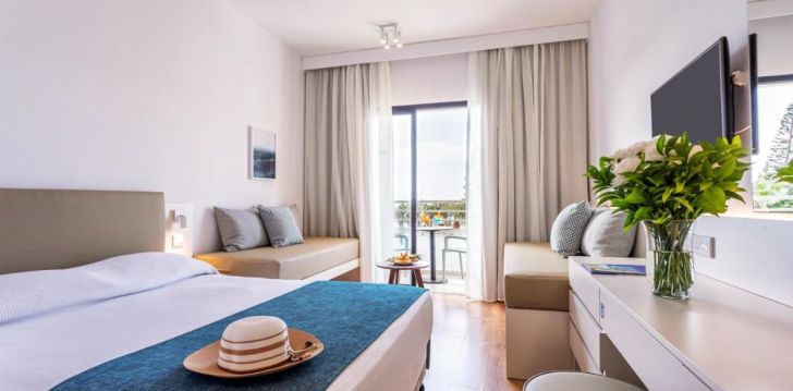 Patogus viešbutis jūsų kelionei – 4* LOUIS PHAETHON BEACH