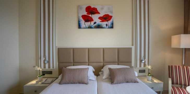 Rinkitės viešbutį AQUAMARE BEACH & SPA kelionei į Kipras