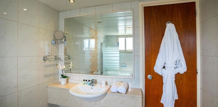 Tavęs laukia poilsis Kipras įsikūrusiame AQUAMARE BEACH & SPA