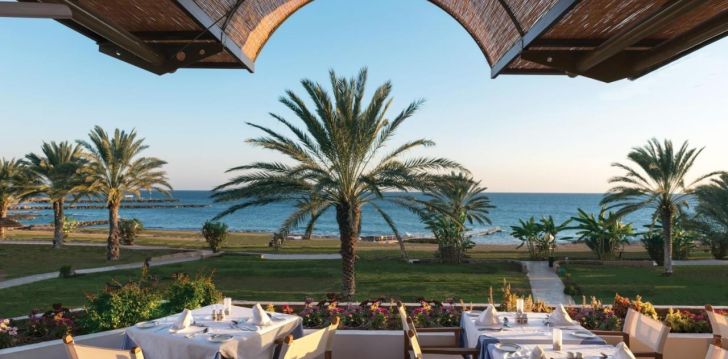 Apgyvendinimas 4* CONSTANTINOU BROS ATHENA ROYAL BEACH