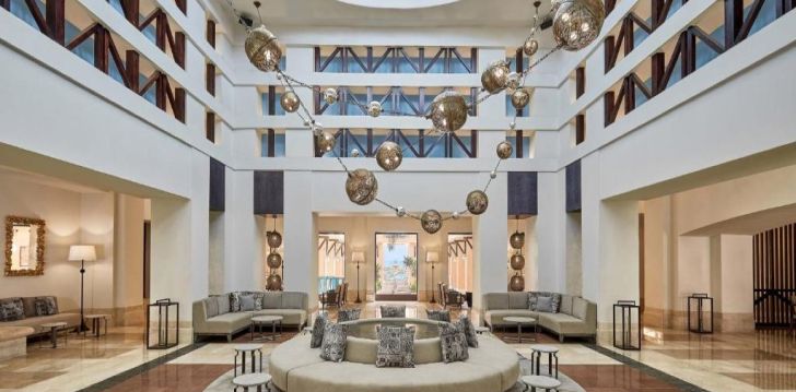 viešbutis SHERATON MIRAMAR RESORT įsikūręs Egiptas.