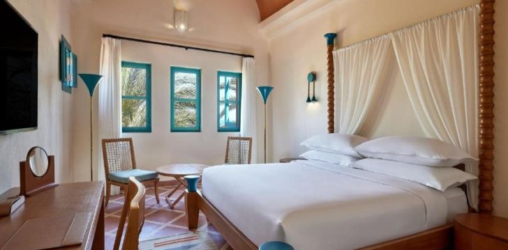 apgyvendinimas 5* SHERATON MIRAMAR RESORT