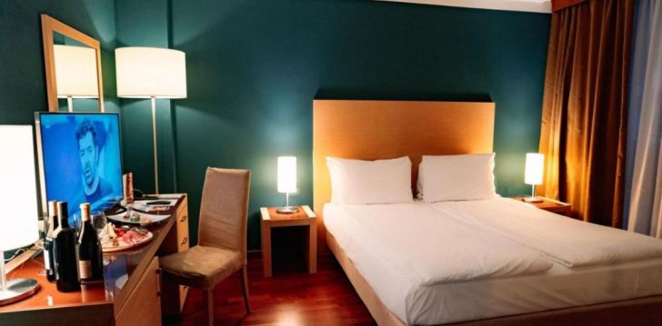 viešbutis SAVOIA RESORT įsikūręs Italija. 