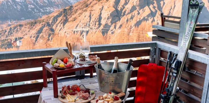 rinkitės viešbutį SAVOIA RESORT kelionei į Italija