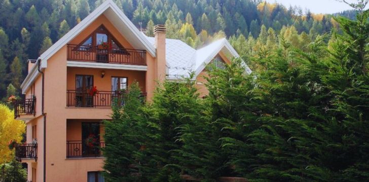 Rinkitės viešbutį RESIDENCE VILLA FREJUS kelionei į Italija