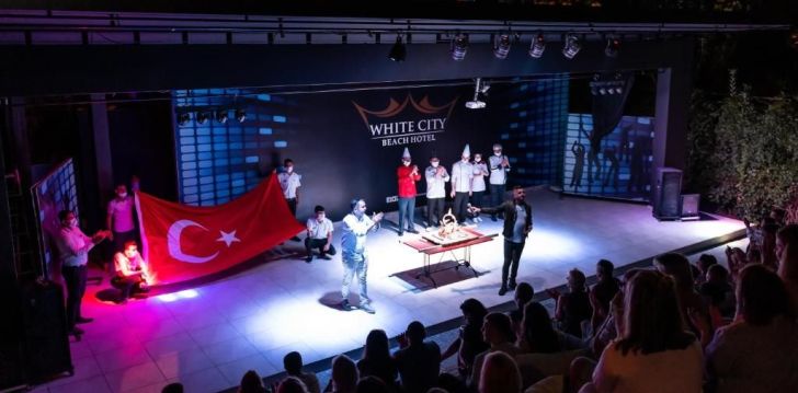 WHITE CITY BEACH HOTEL (Adults Only) - klientų vertinamas, kaip geras kainos ir kokybės santykis.