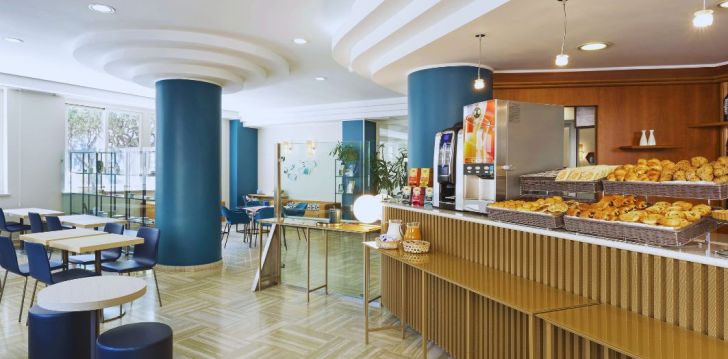 rinkitės viešbutį B&B HOTEL PESCARA kelionei į Italija
