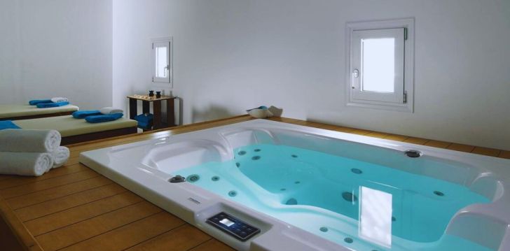apsistokite ANEMOS LUXURY GRAND RESORT viešbutyje už gerą kainą. 