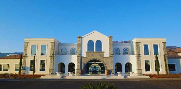 geras kainos ir kokybės santykis atostogoms - viešbutis ANEMOS LUXURY GRAND RESORT