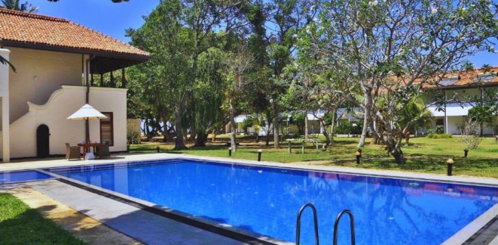 tavęs laukia poilsis Šri Lanka įsikūrusiame HIBISCUS BEACH HOTEL