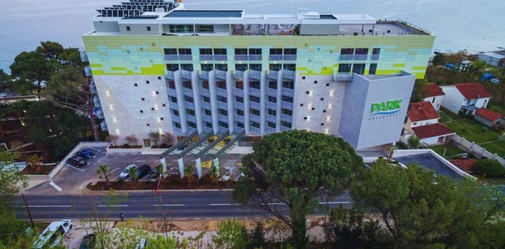 atostogos Juodkalnija – apsistokite viešbutyje CARINE HOTEL PARK